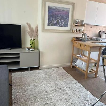 1 Bedroom Flat Sleeps 4 In Abingdon Oxfordshire Exteriér fotografie