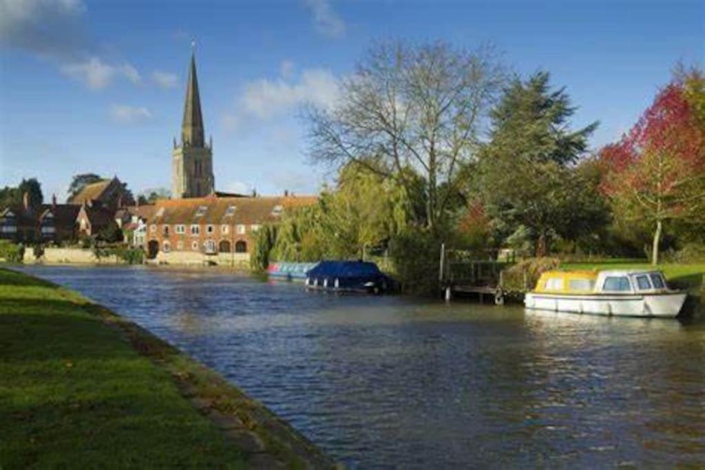 1 Bedroom Flat Sleeps 4 In Abingdon Oxfordshire Exteriér fotografie