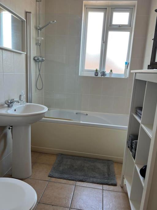 1 Bedroom Flat Sleeps 4 In Abingdon Oxfordshire Exteriér fotografie