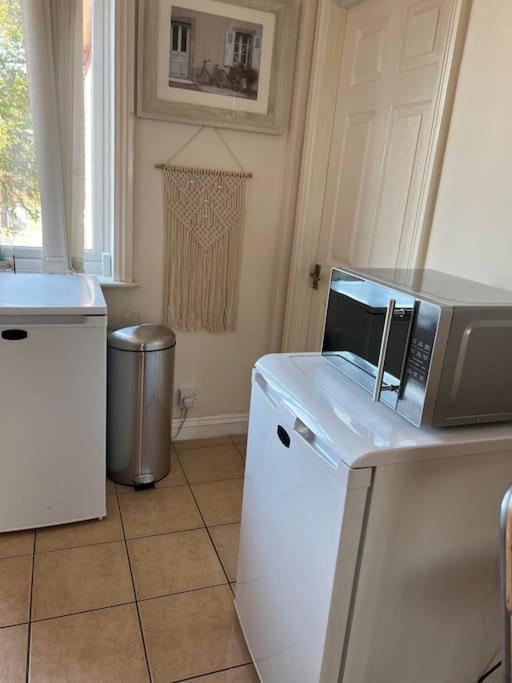 1 Bedroom Flat Sleeps 4 In Abingdon Oxfordshire Exteriér fotografie